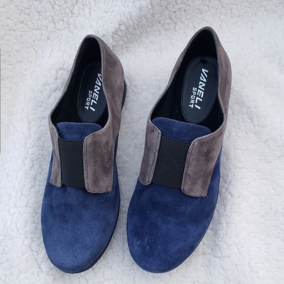 Vaneli Shoes - NWOB Vaneli Sport Blue Gray Suede Wedge Platform